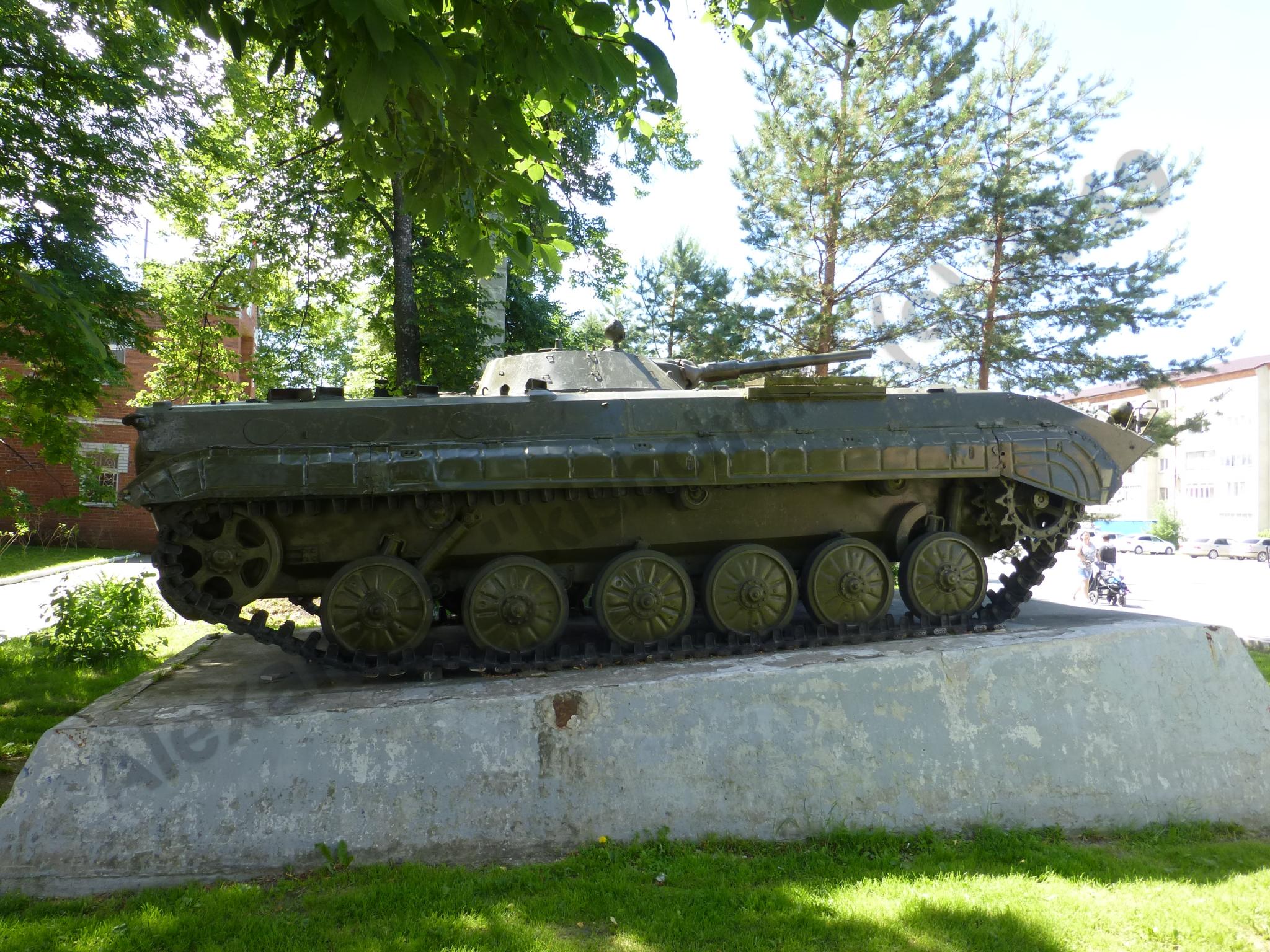 BMP-1_Ufa_0.jpg