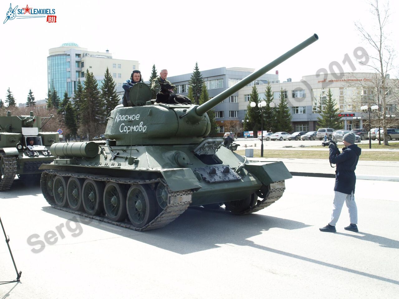 Retro_parade_Yekaterinburg_2019_115.jpg