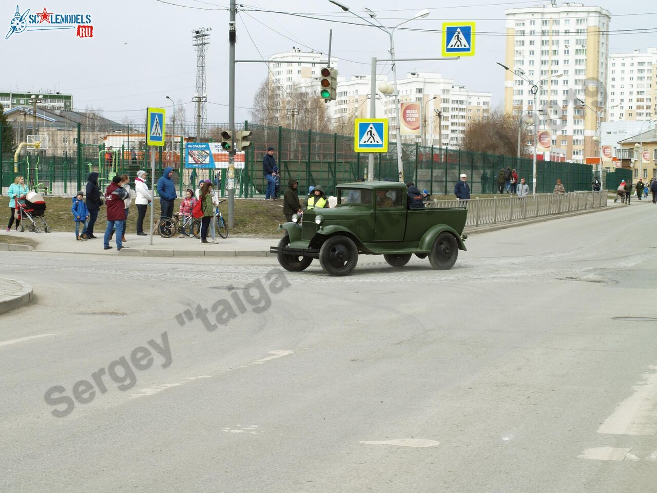 Retro_parade_Yekaterinburg_2019_177.jpg