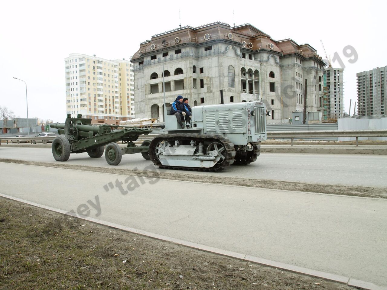 Retro_parade_Yekaterinburg_2019_227.jpg