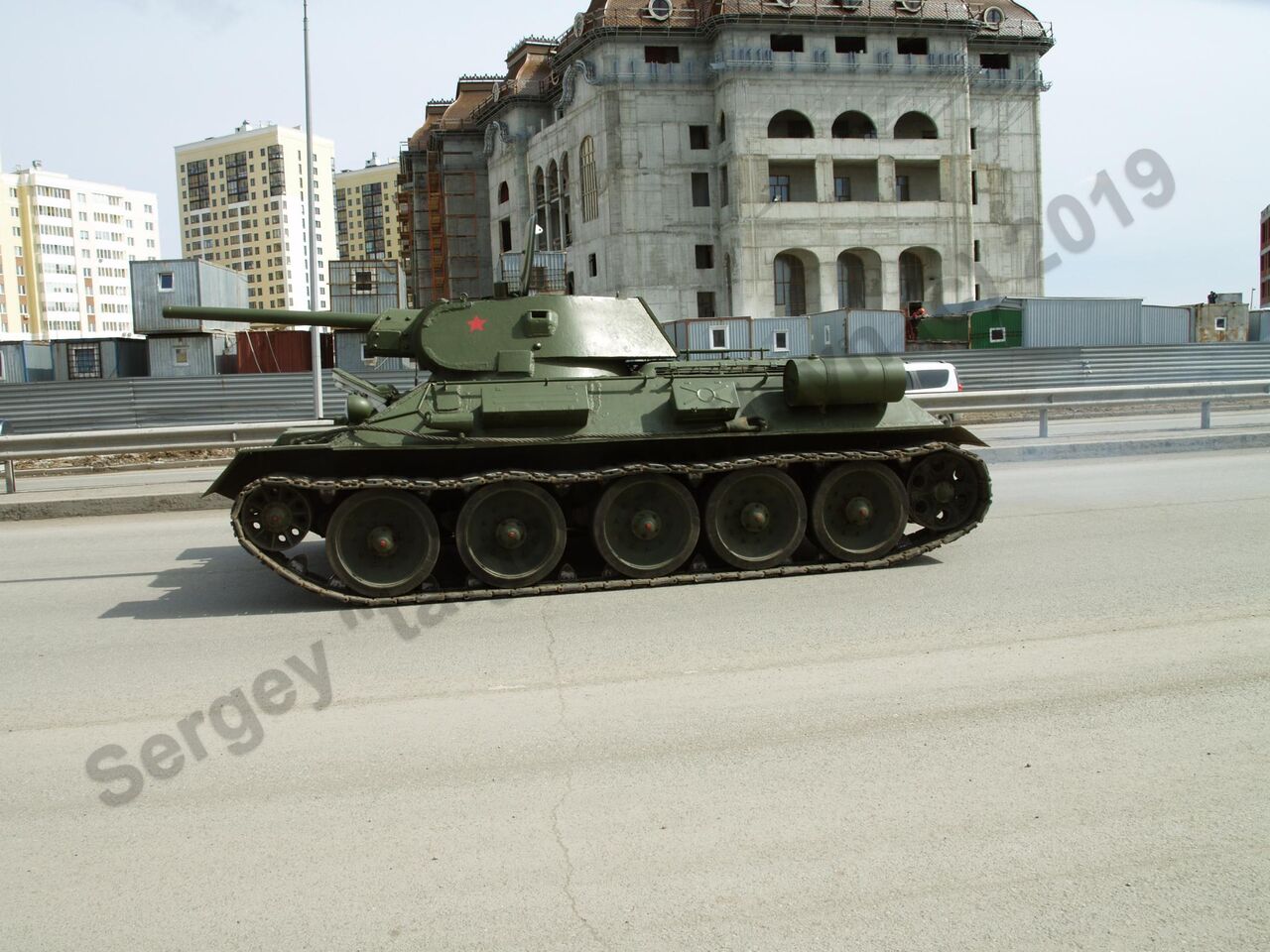 Retro_parade_Yekaterinburg_2019_4.jpg