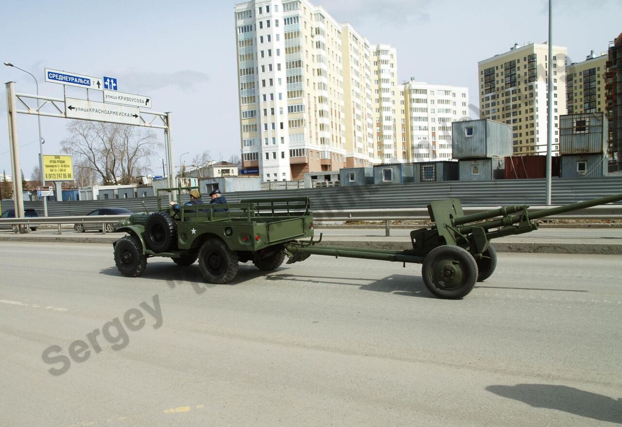 Retro_parade_Yekaterinburg_2019_50.jpg