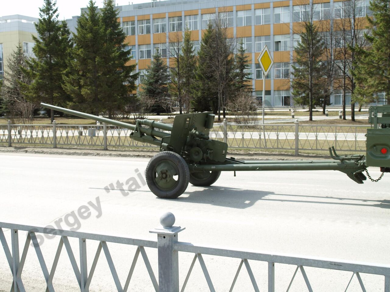 Retro_parade_Yekaterinburg_2019_63.jpg