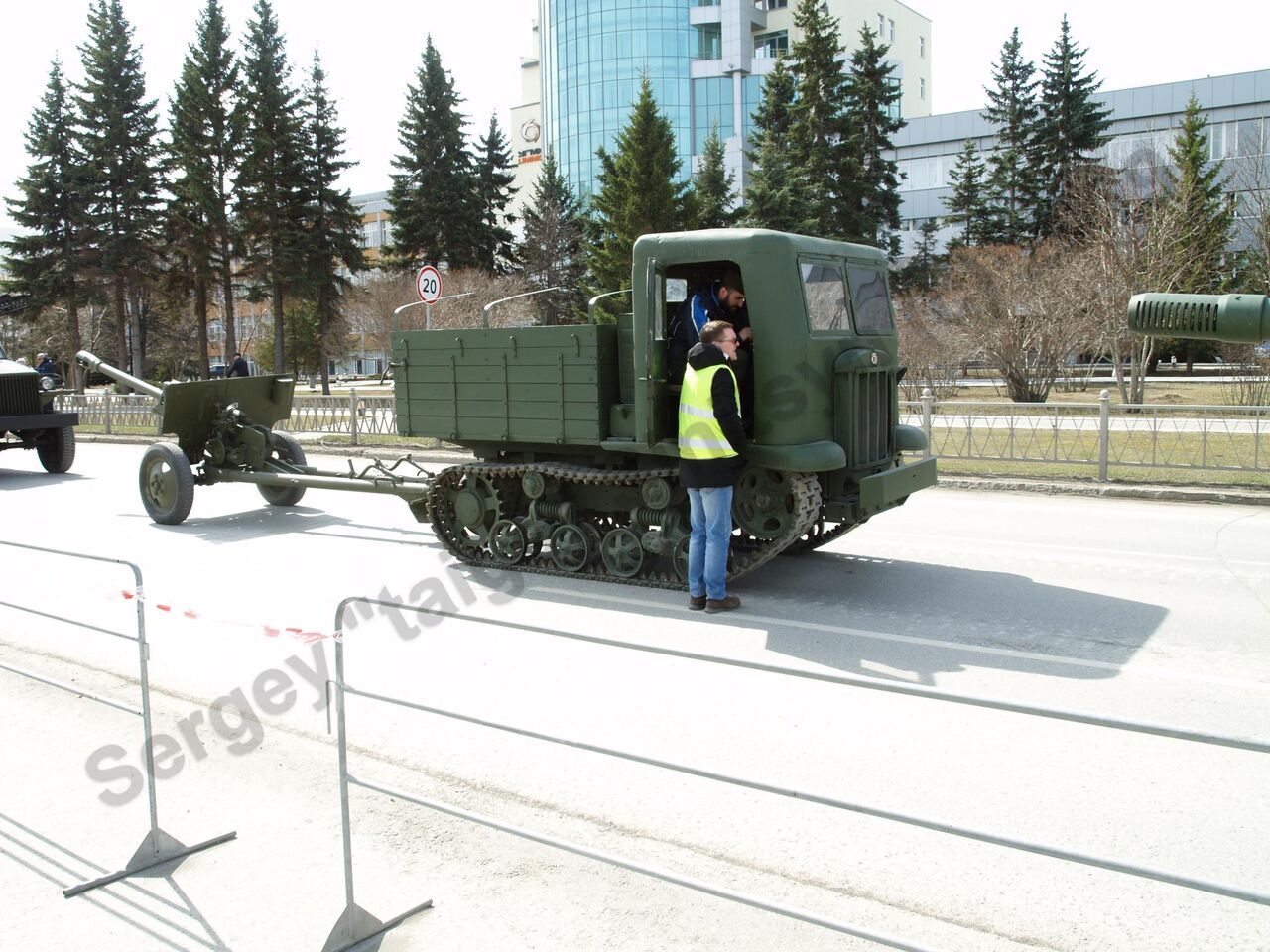 Retro_parade_Yekaterinburg_2019_75.jpg