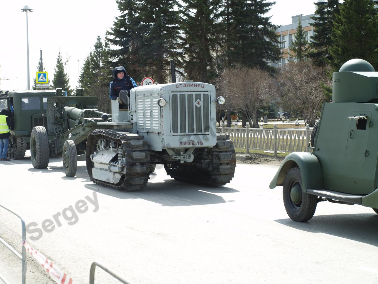 Retro_parade_Yekaterinburg_2019_86.jpg