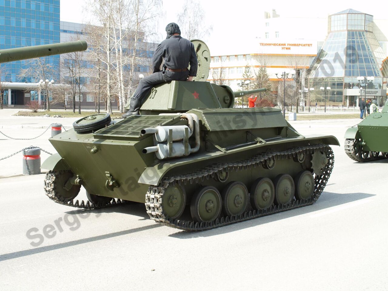 Retro_parade_Yekaterinburg_2019_97.jpg