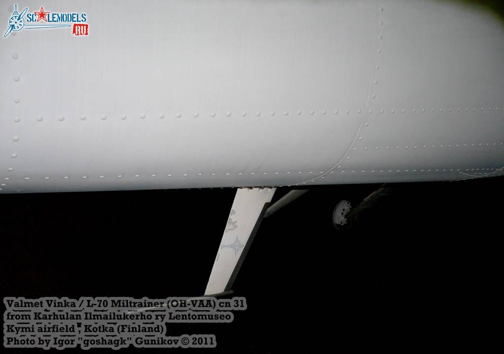 Valmet Vinka L-70 Miltrainer (46).JPG