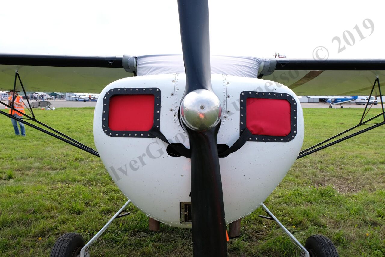 Cessna_140_23.jpg