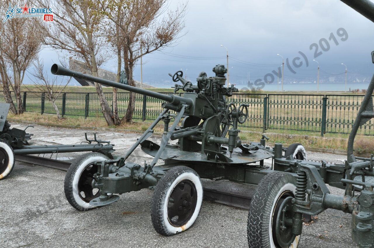 37-mm_AA-gun_61-K_0.jpg