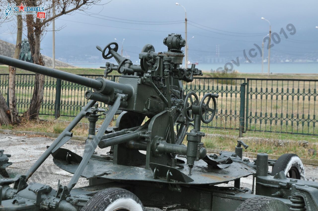 37-mm_AA-gun_61-K_106.jpg