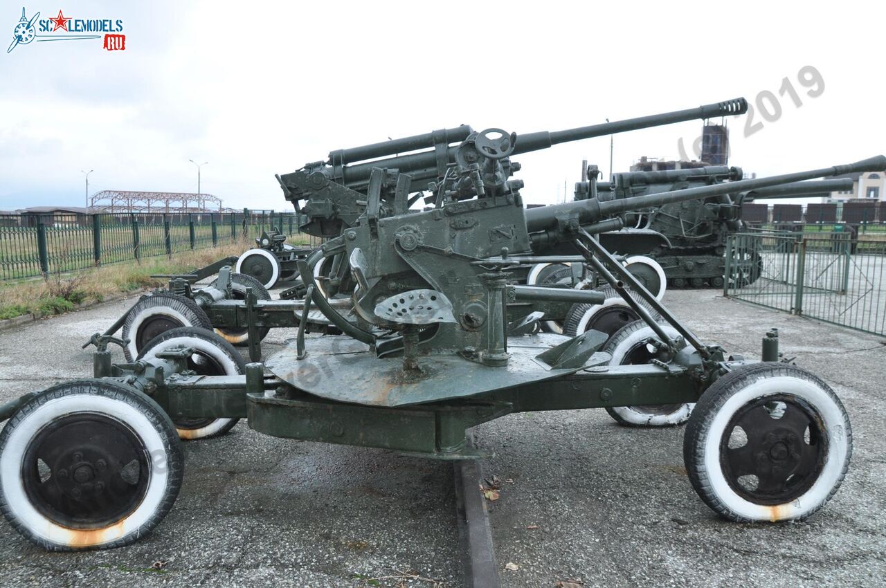 37-mm_AA-gun_61-K_14.jpg