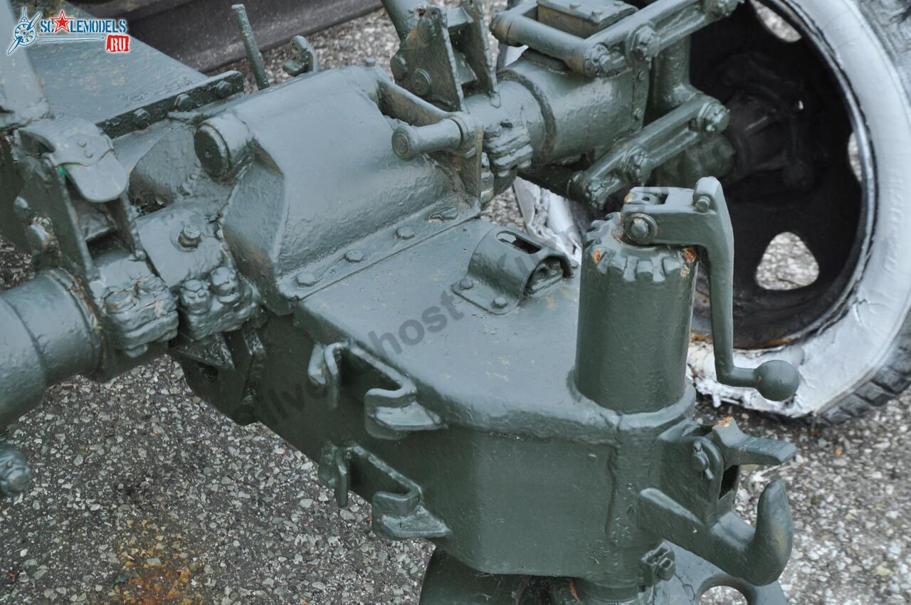 37-mm_AA-gun_61-K_66.jpg