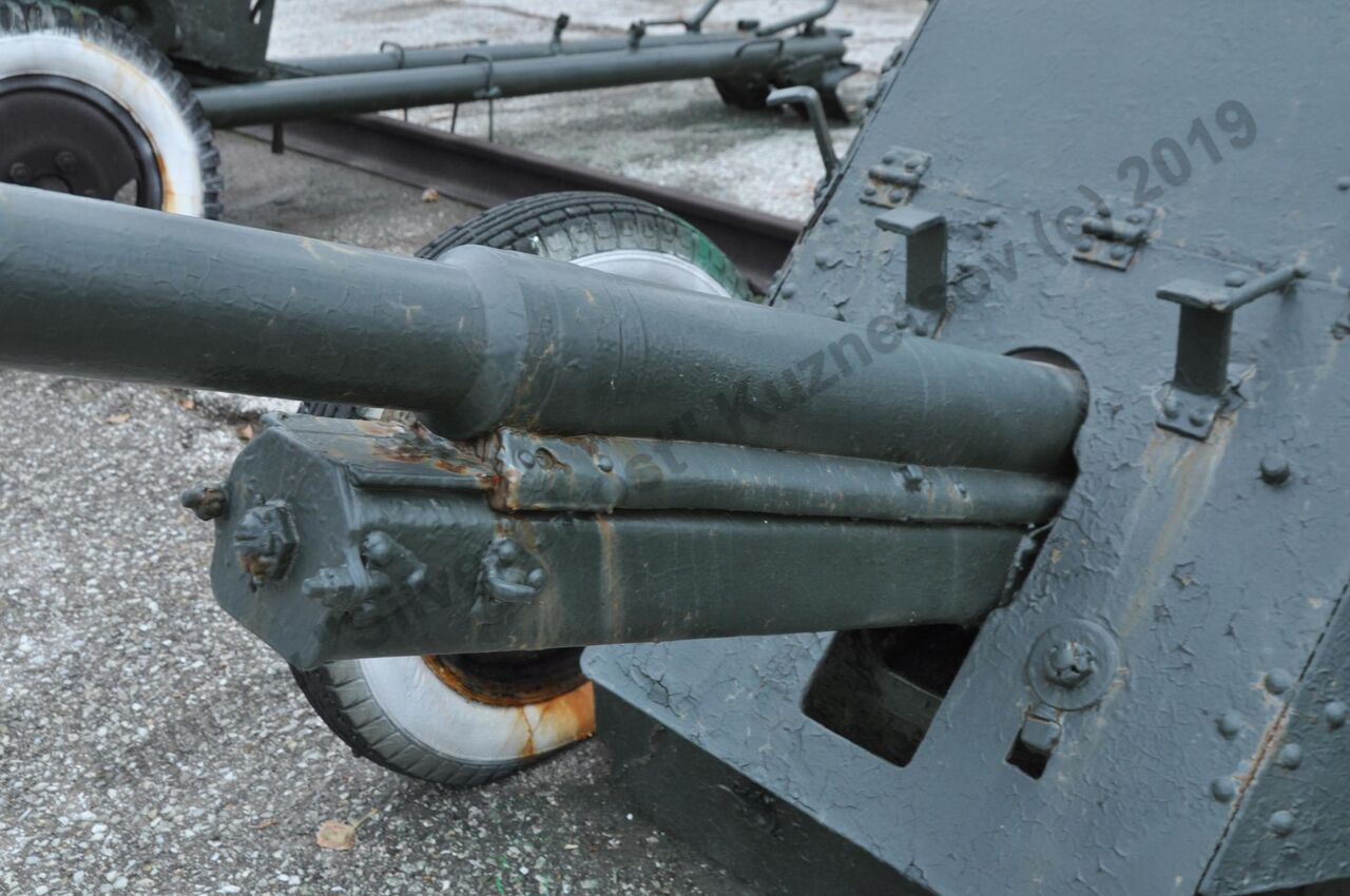 45-mm_anti-tank_gun_M-42_64.jpg