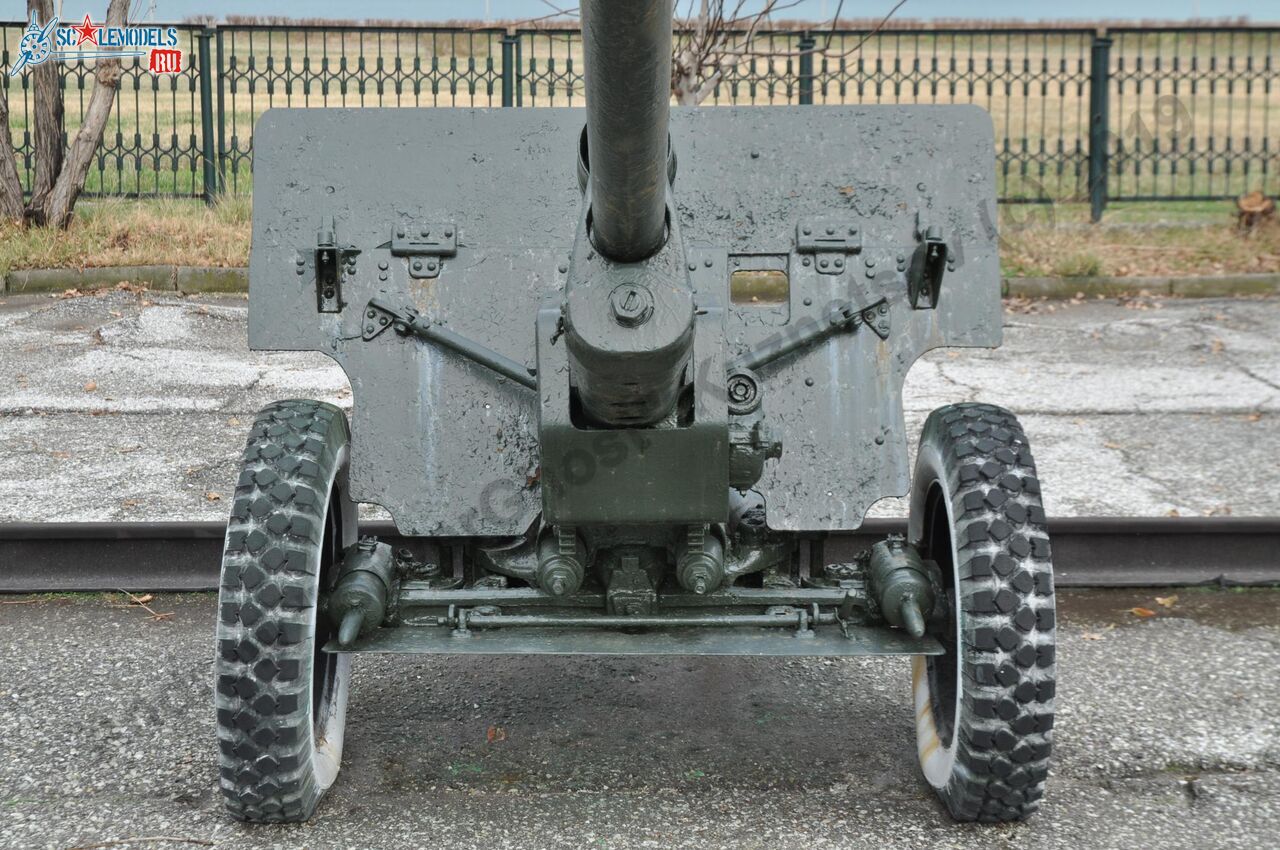 57-mm_ZiS-2_16.jpg