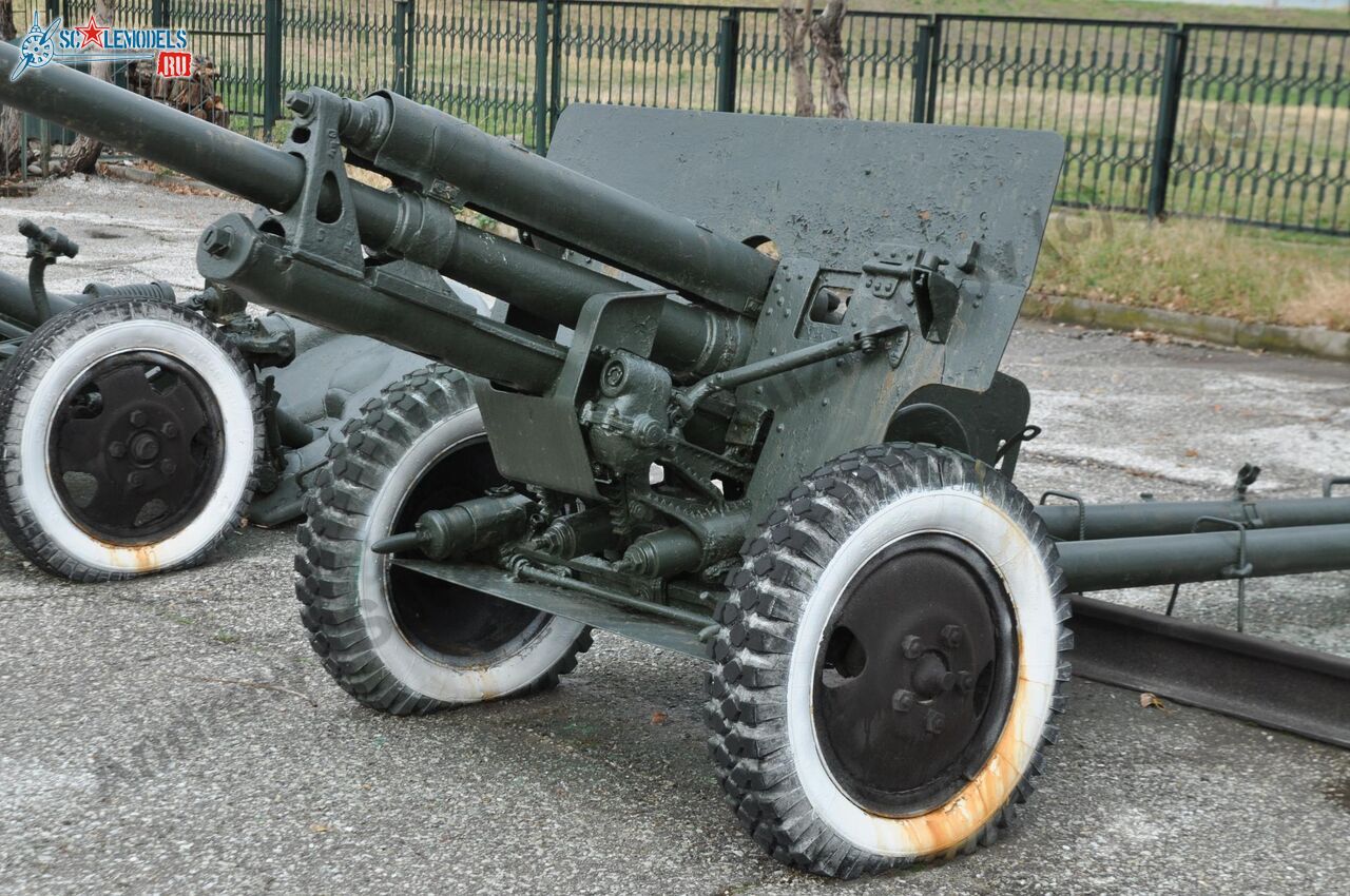 57-mm_ZiS-2_2.jpg