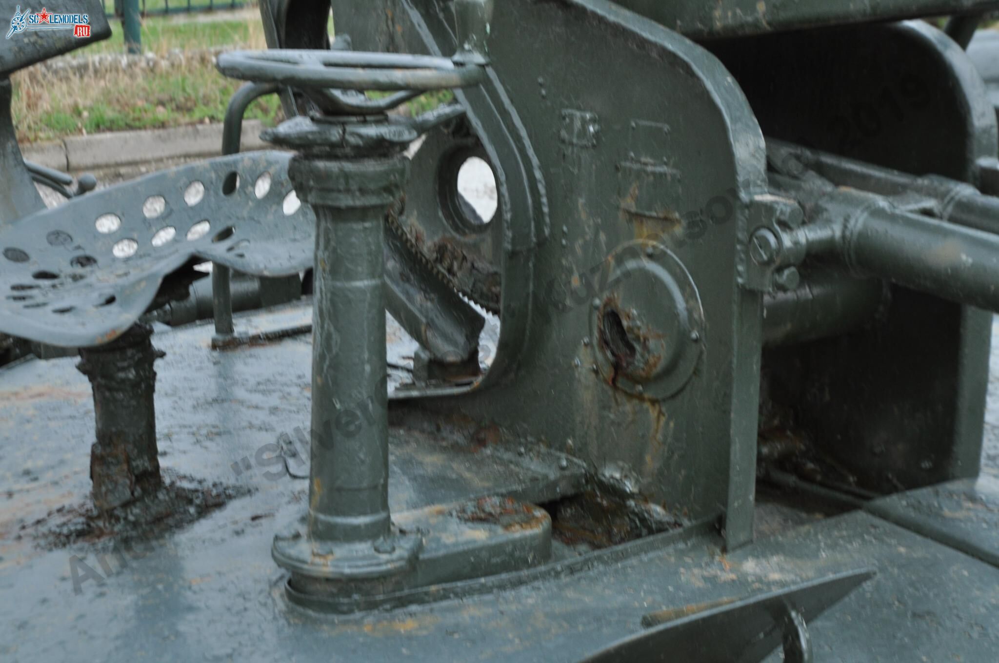 37-mm_AA-gun_61-K_28.jpg