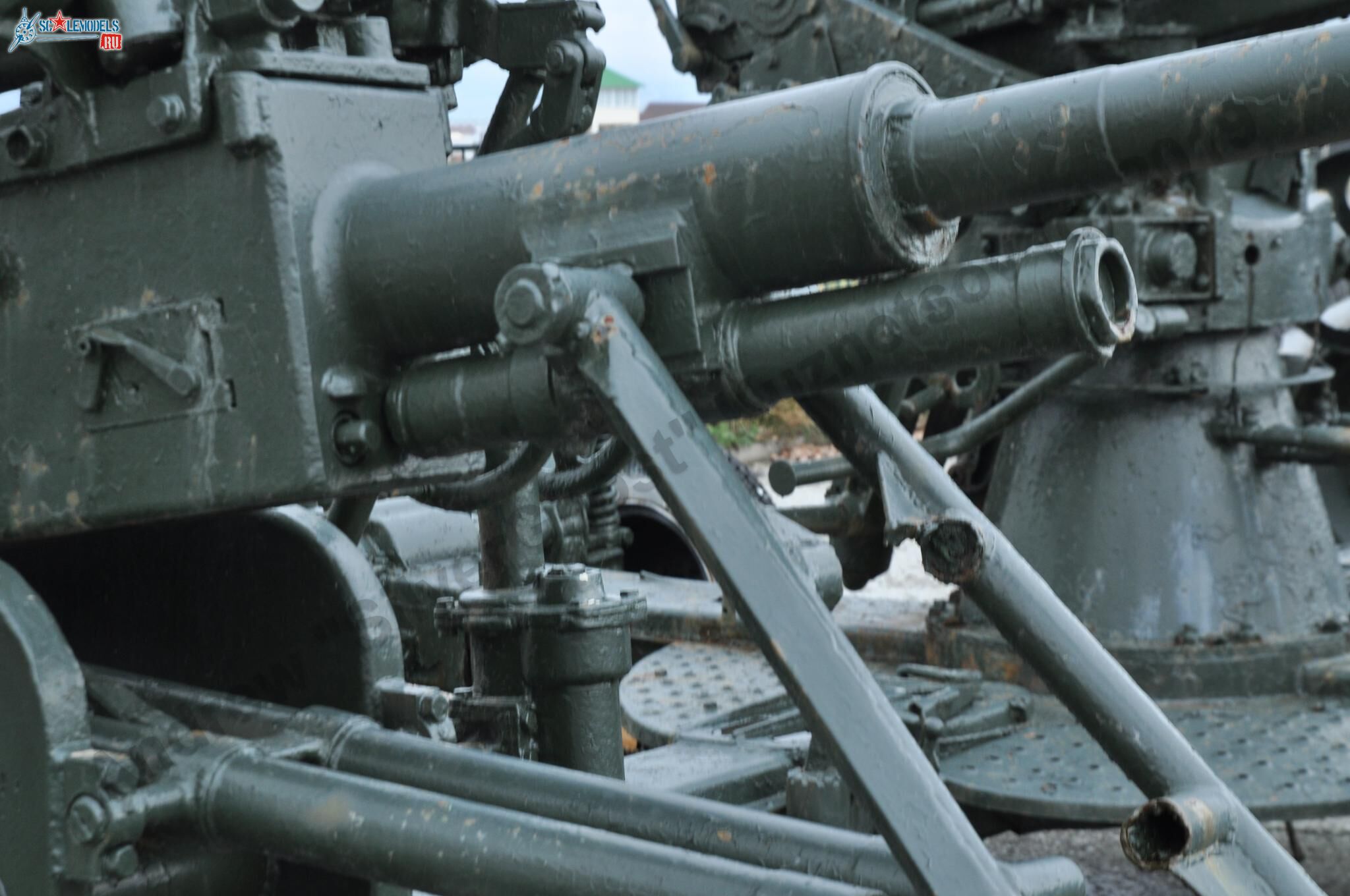 37-mm_AA-gun_61-K_32.jpg