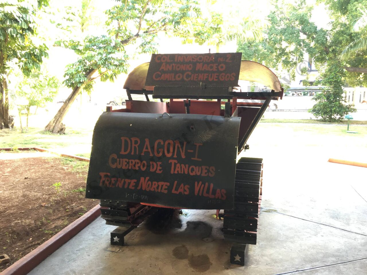 tractor_Dragon-1_96.jpg