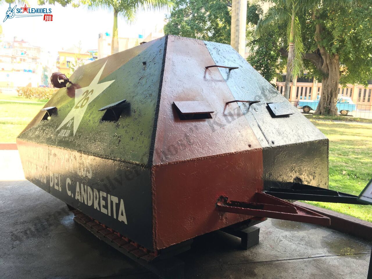 armoured_tractor_havana_67.jpg