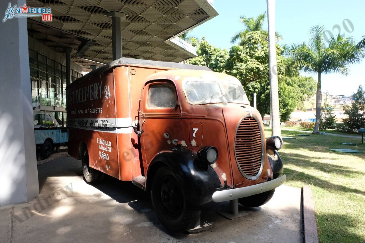 Ford_COE_1937_3.jpg