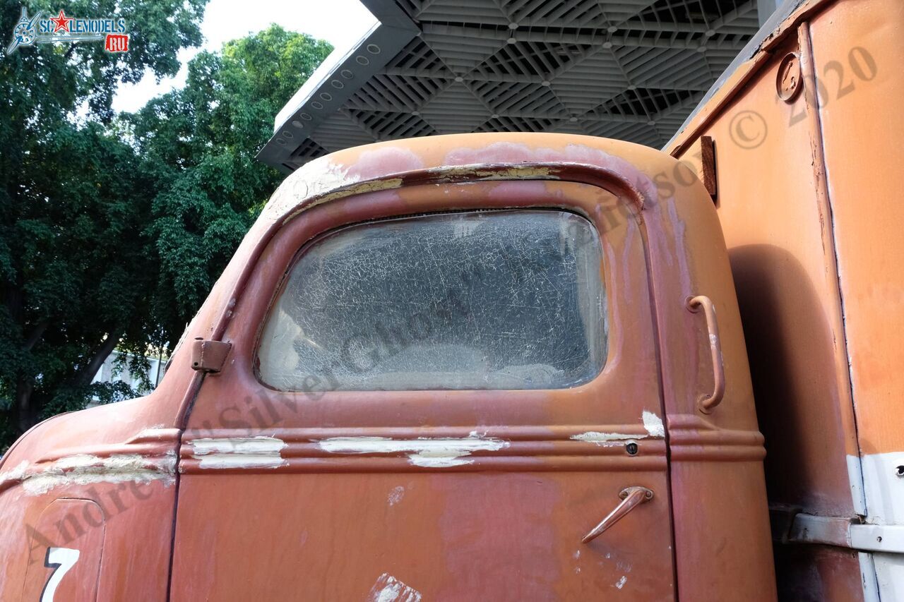 Ford_COE_1937_48.jpg