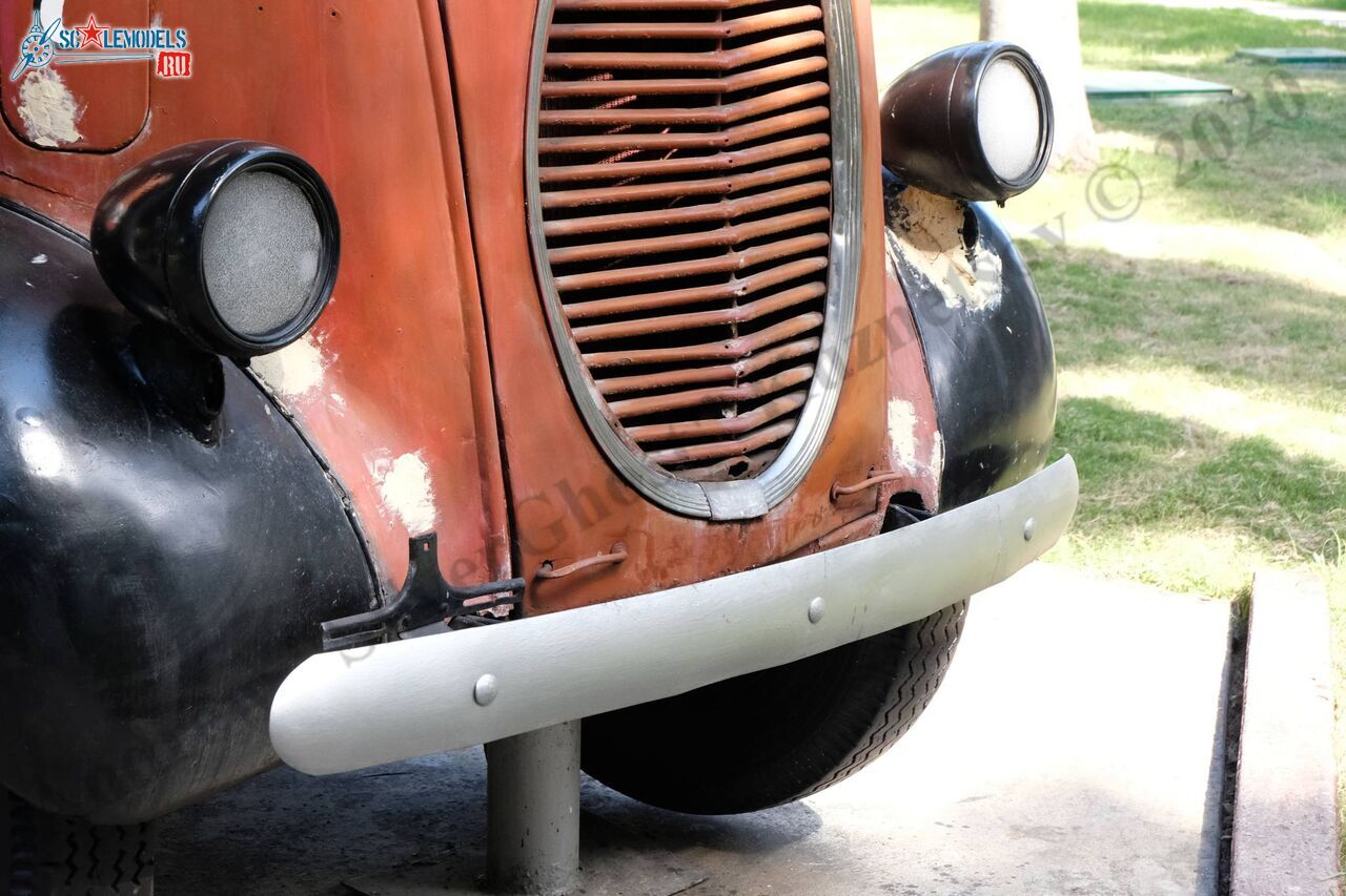 Ford_COE_1937_7.jpg