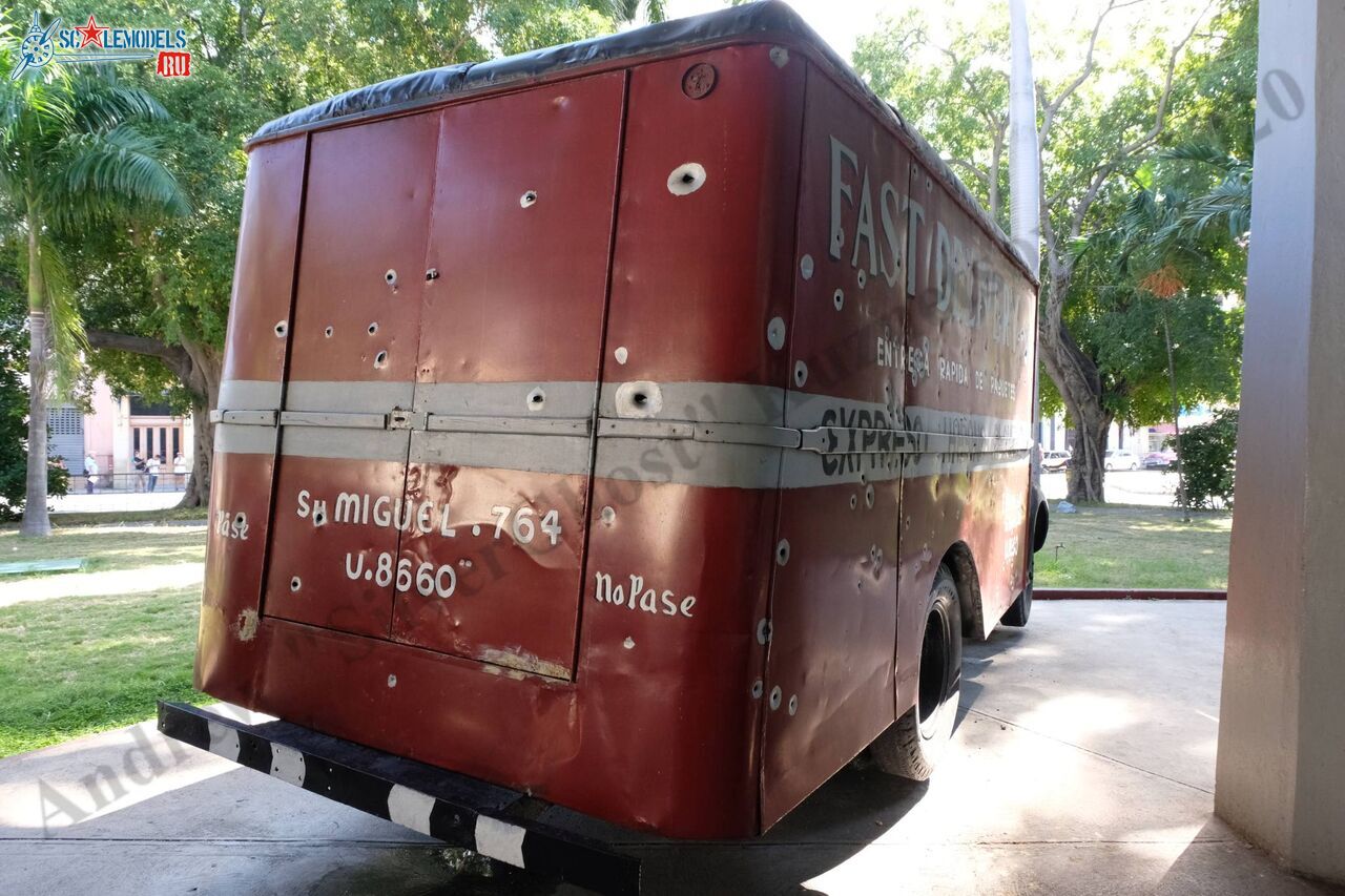 Ford_COE_1937_72.jpg