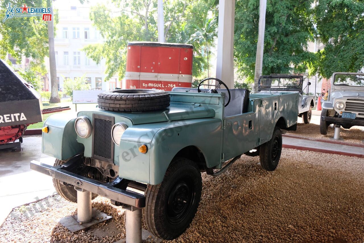 Land_Rover_Series_I_1.jpg