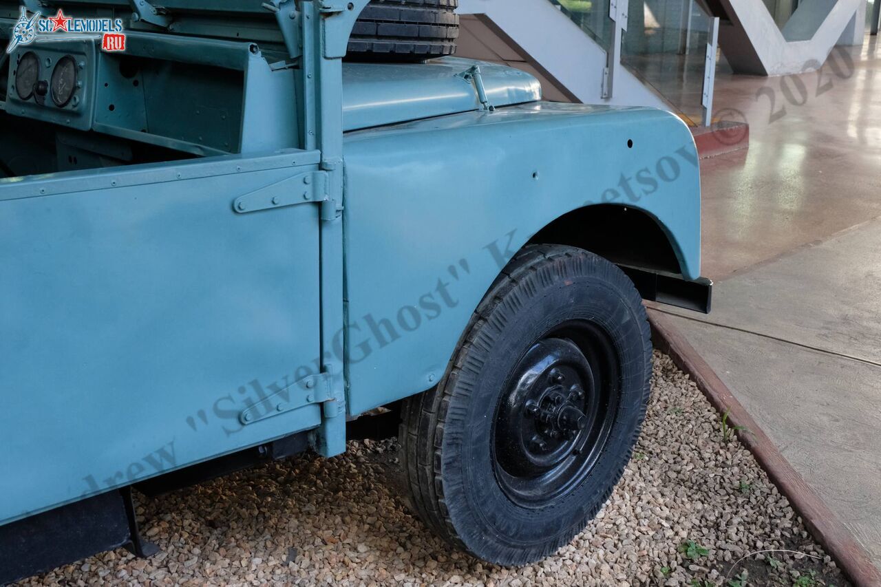 Land_Rover_Series_I_40.jpg