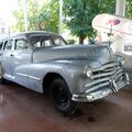 Pontiac_Steamliner_sedan_1948_2.jpg