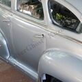 Pontiac_Steamliner_sedan_1948_58.jpg