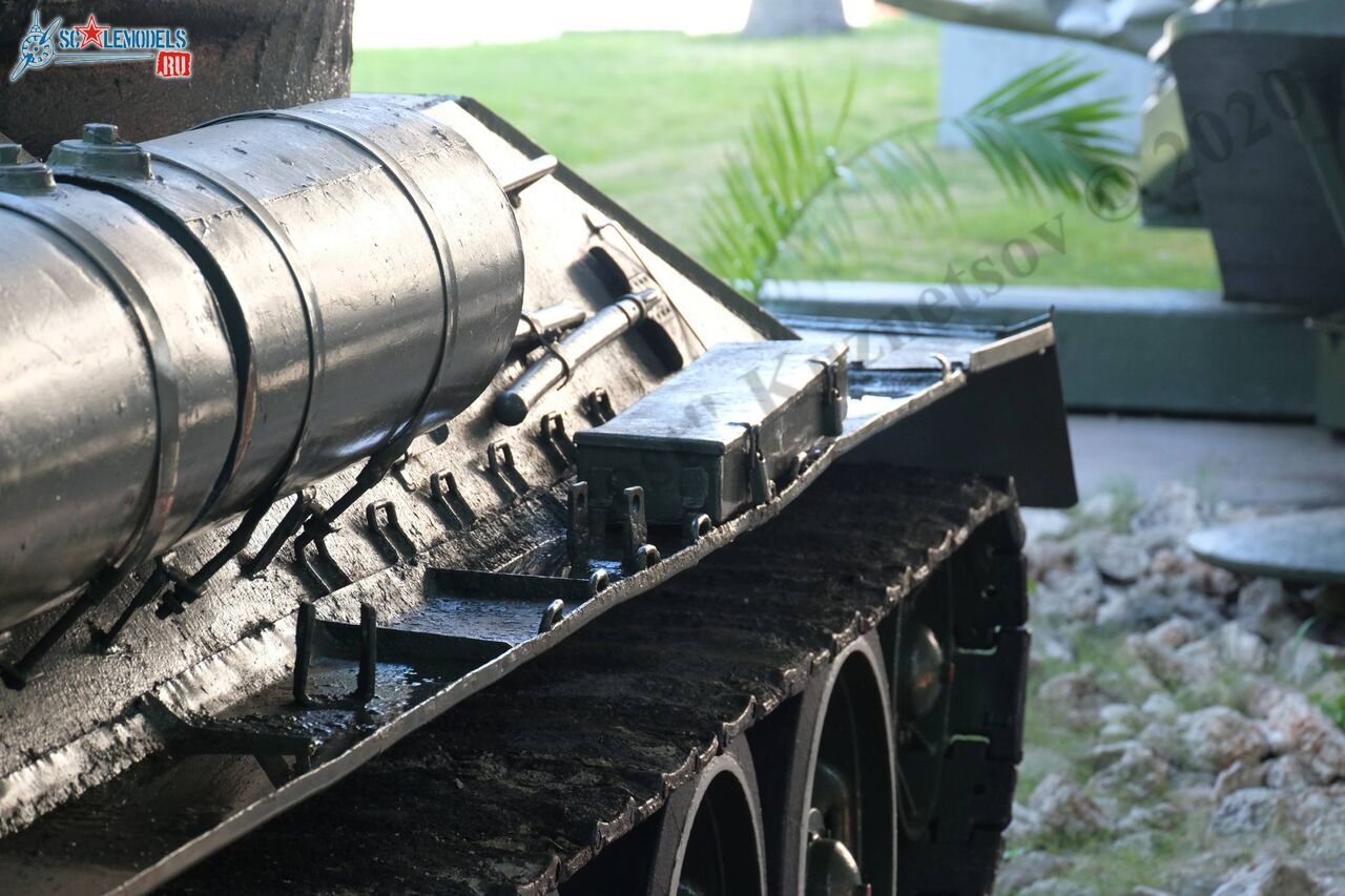 T-34-85_Cuba_104.jpg