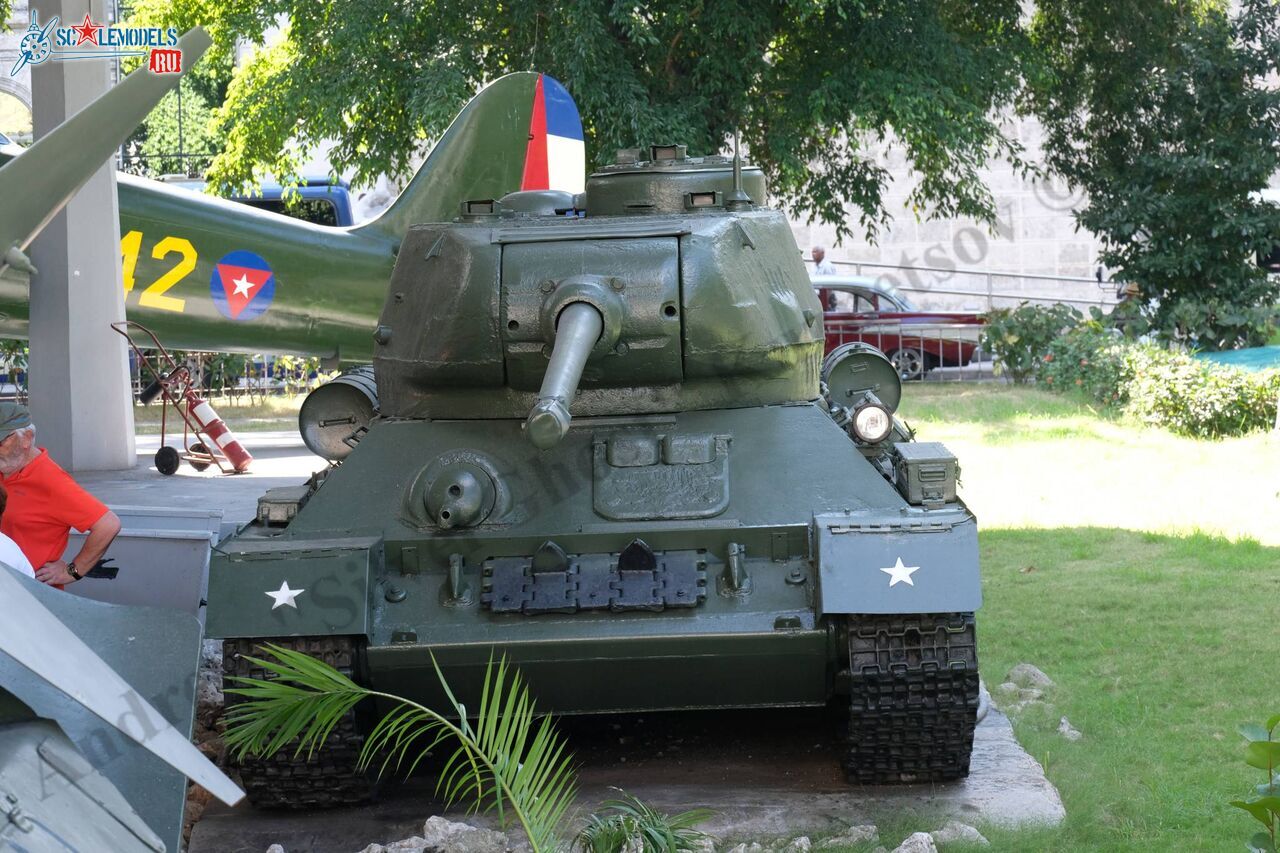 T-34-85_Cuba_107.jpg