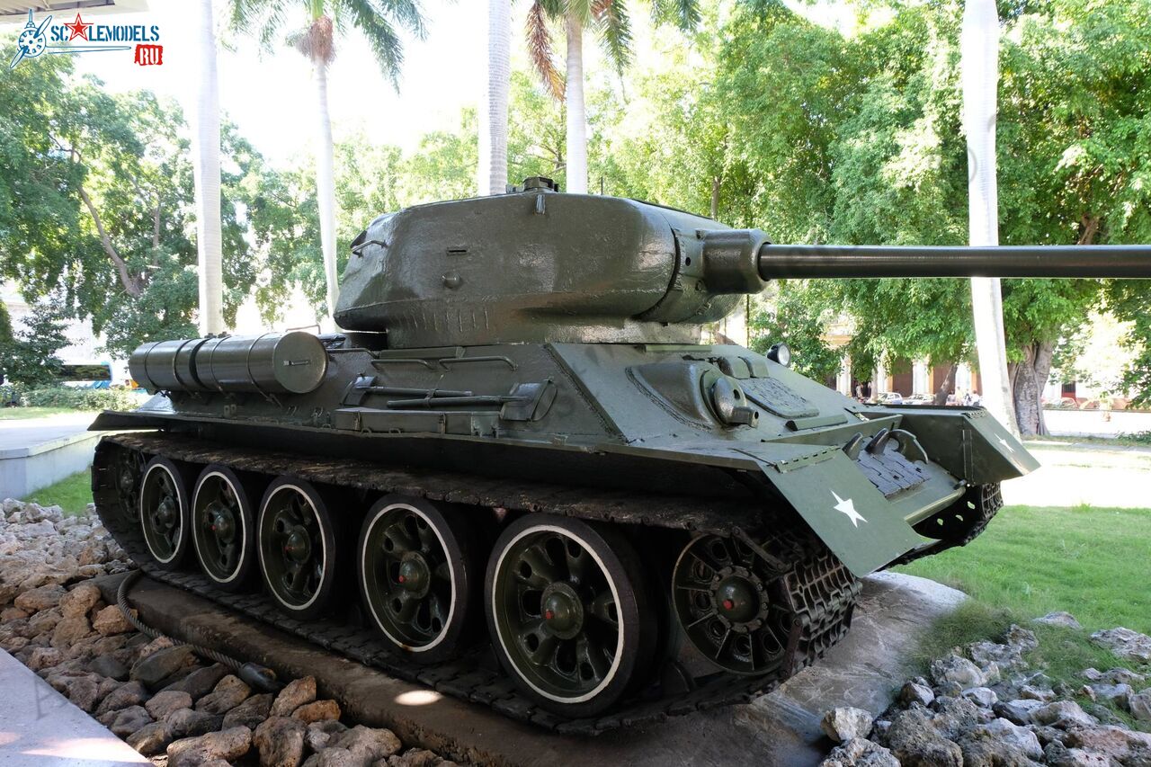 T-34-85_Cuba_74.jpg