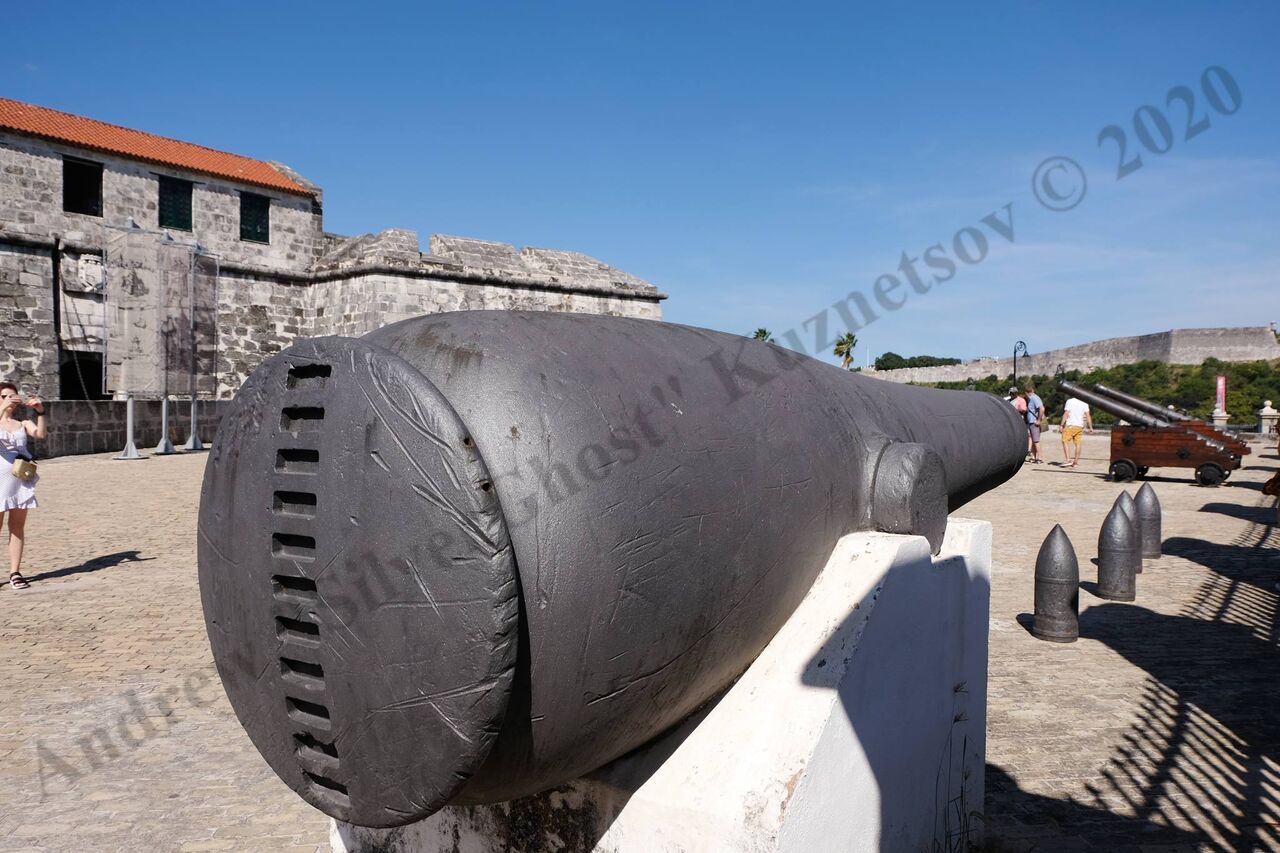 280mm_Spain_gun3.jpg