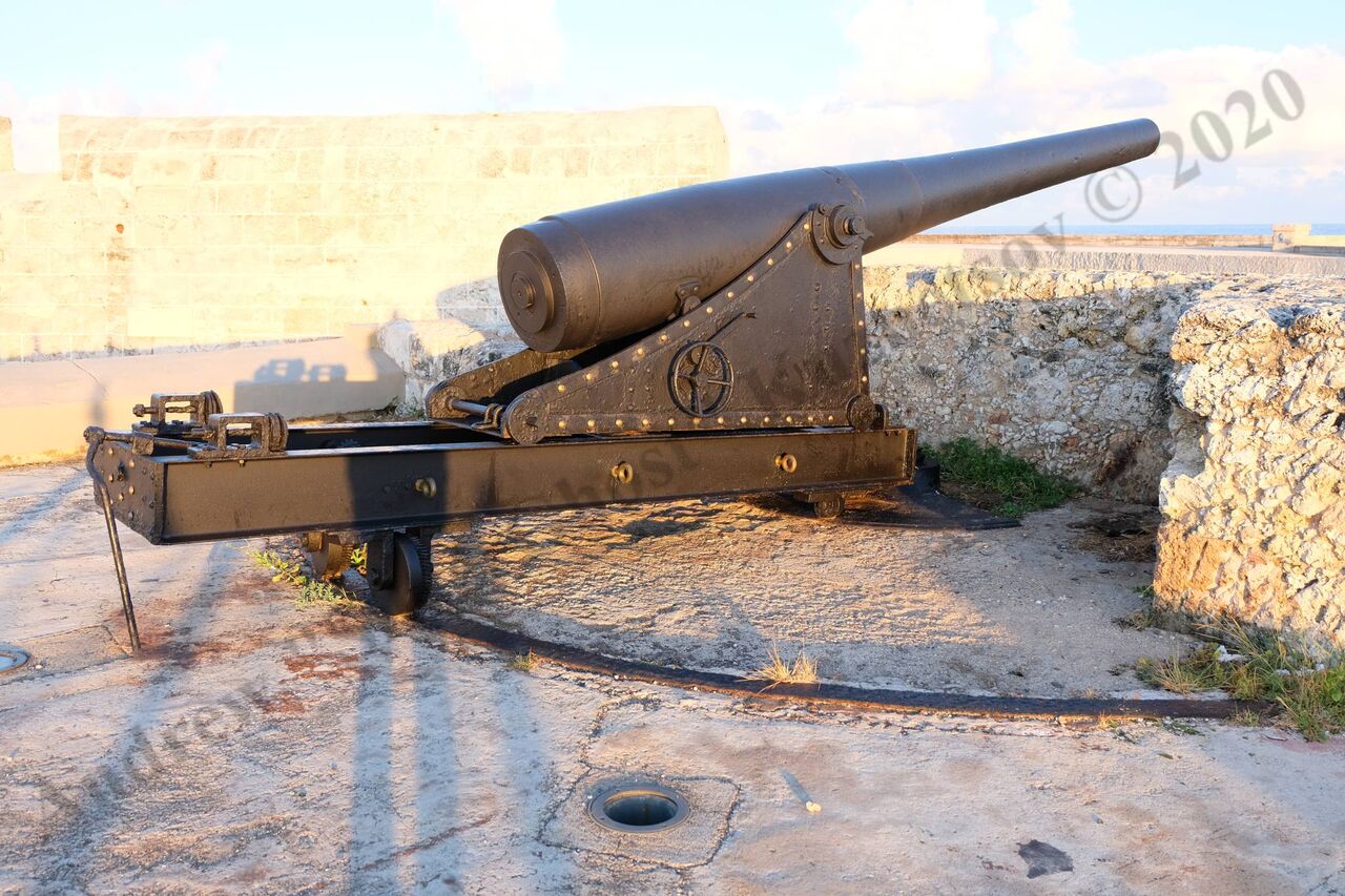 Spain_fortress_gun_1890_0.jpg