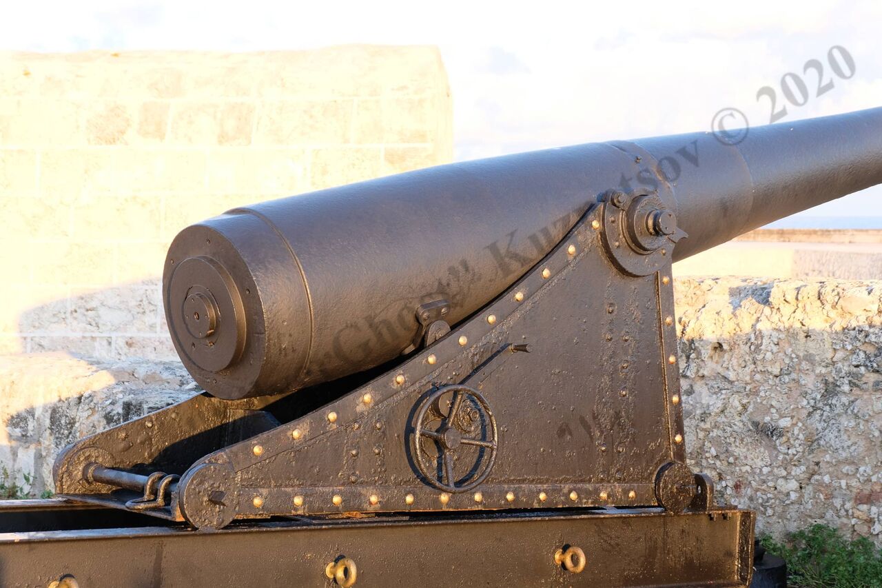 Spain_fortress_gun_1890_104.jpg