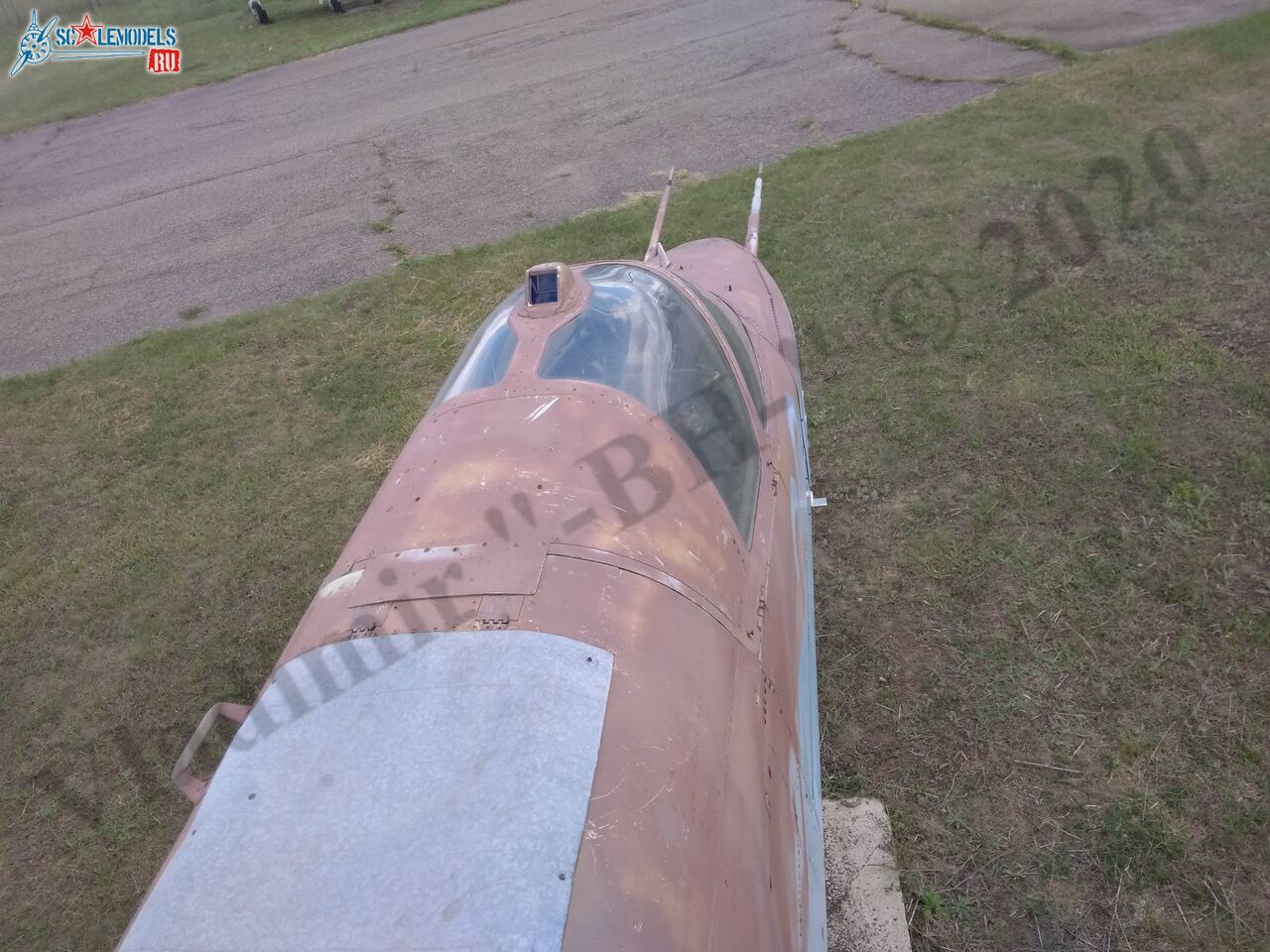 Su-25_Lugansk_88.jpg