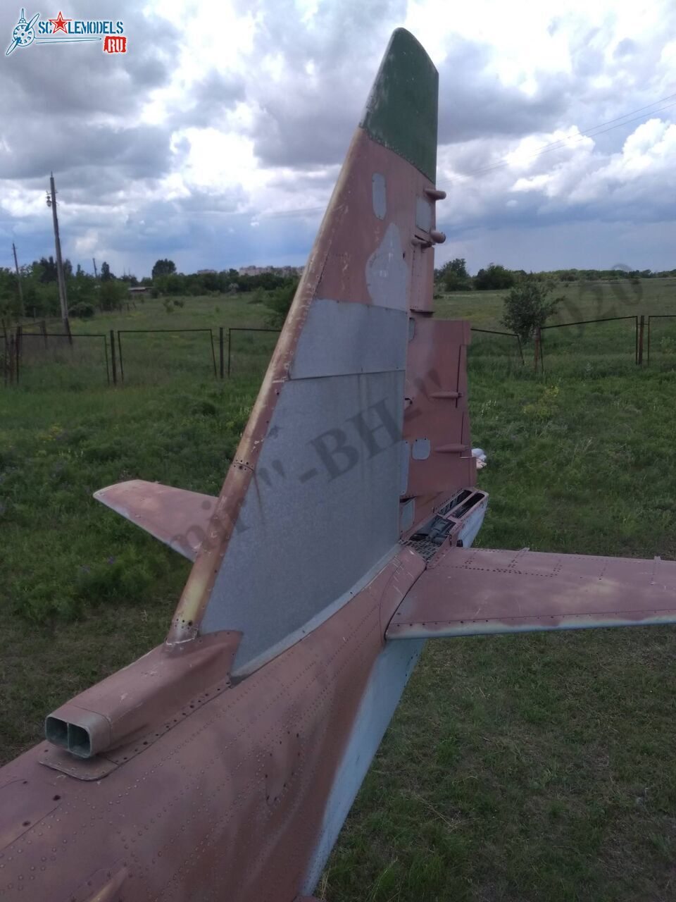 Su-25_Lugansk_93.jpg