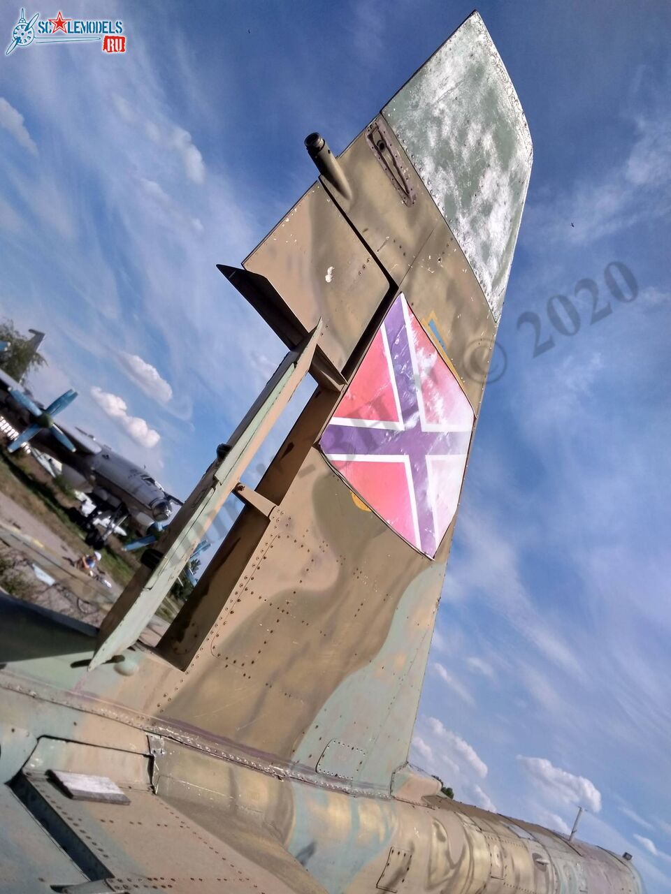 Su-25_Lugansk_23.jpg