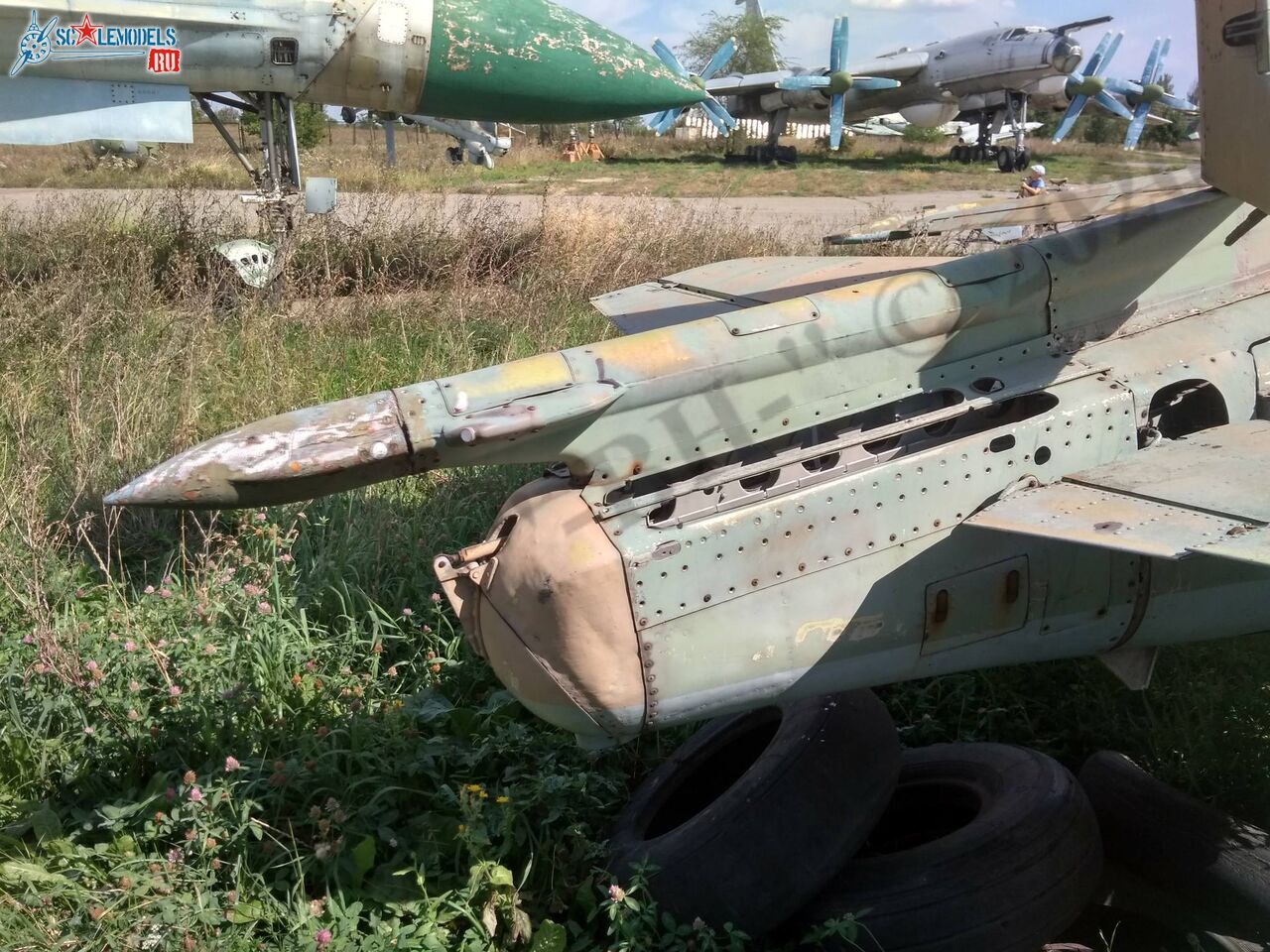 Su-25_Lugansk_24.jpg