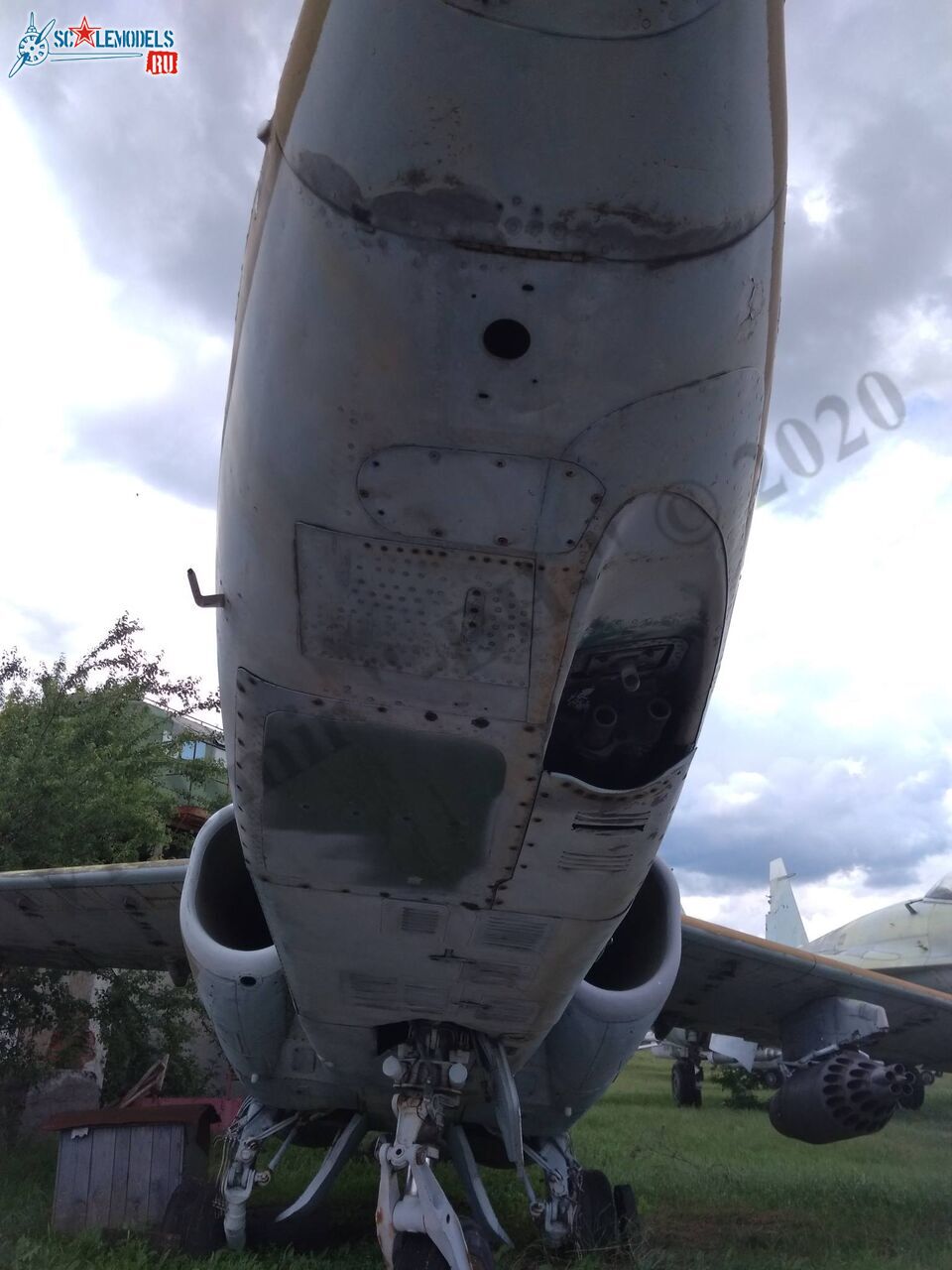 Su-25_Lugansk_73.jpg