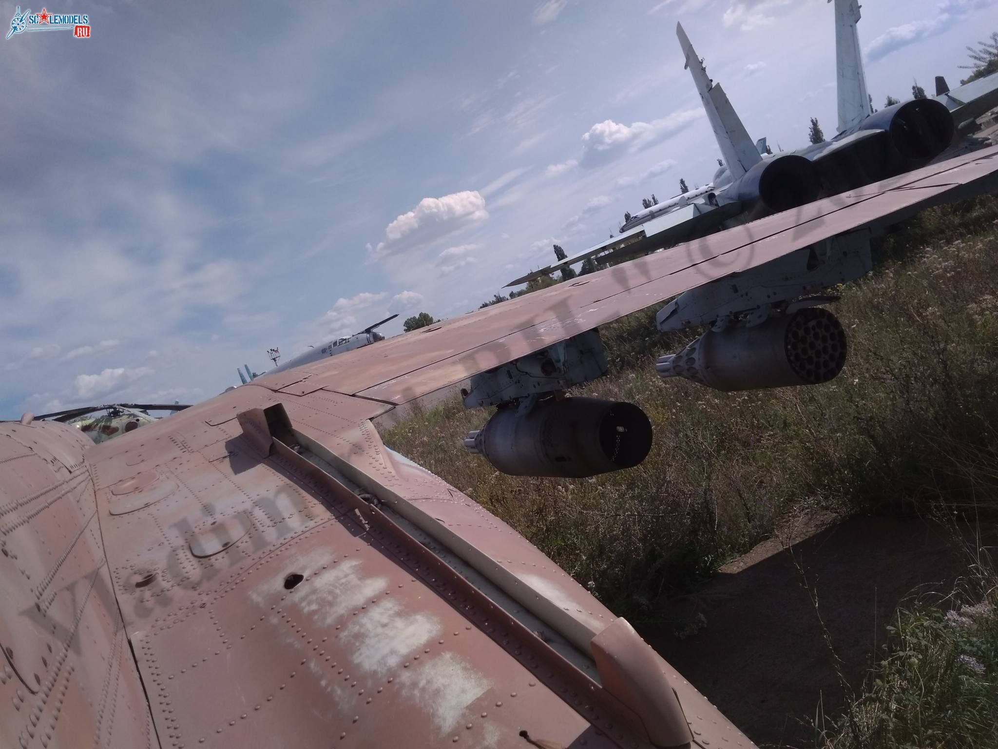 Su-25_Lugansk_36.jpg