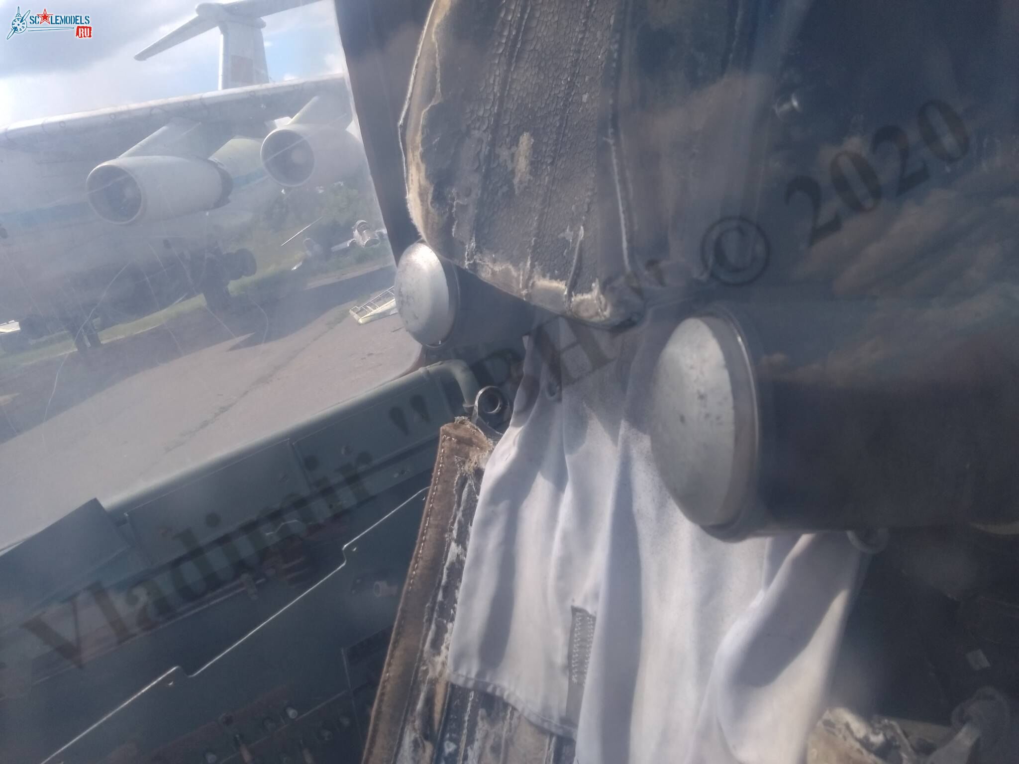 Su-25_Lugansk_52.jpg