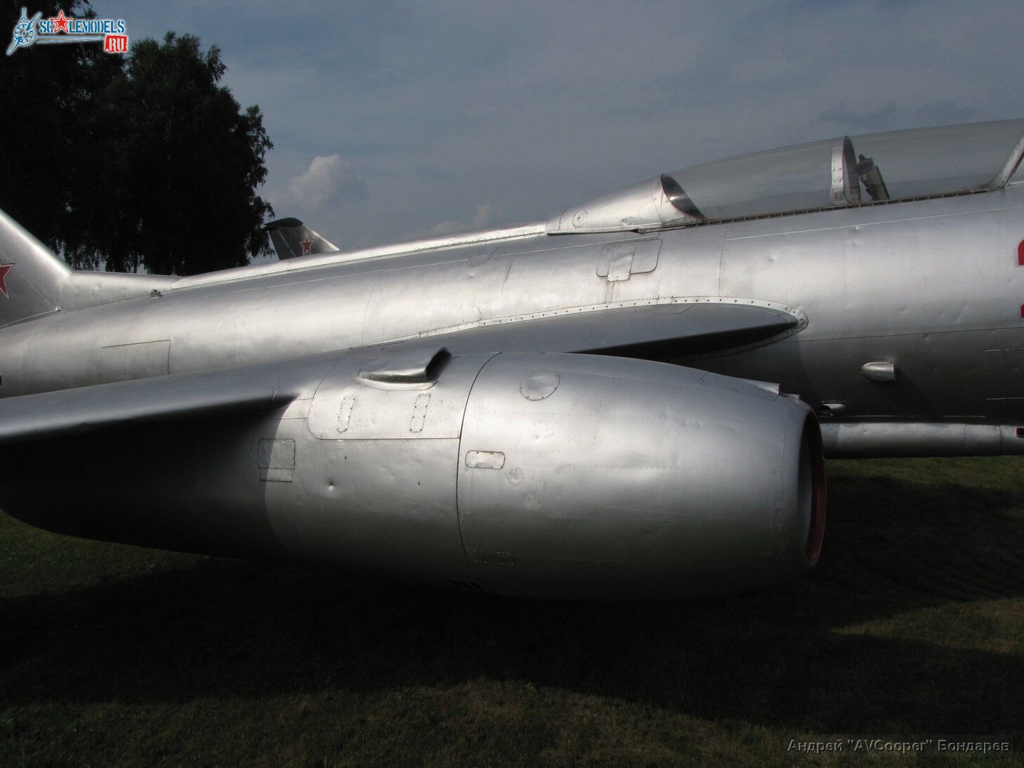 Yak-25-12