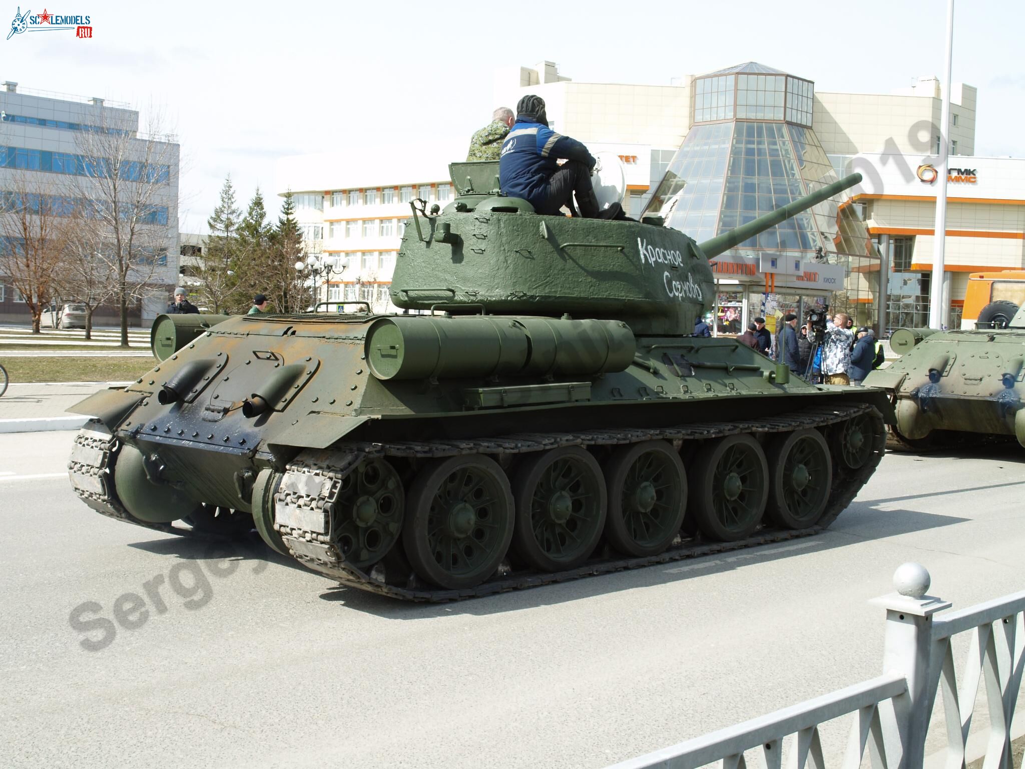 Retro_parade_Yekaterinburg_2019_110.jpg