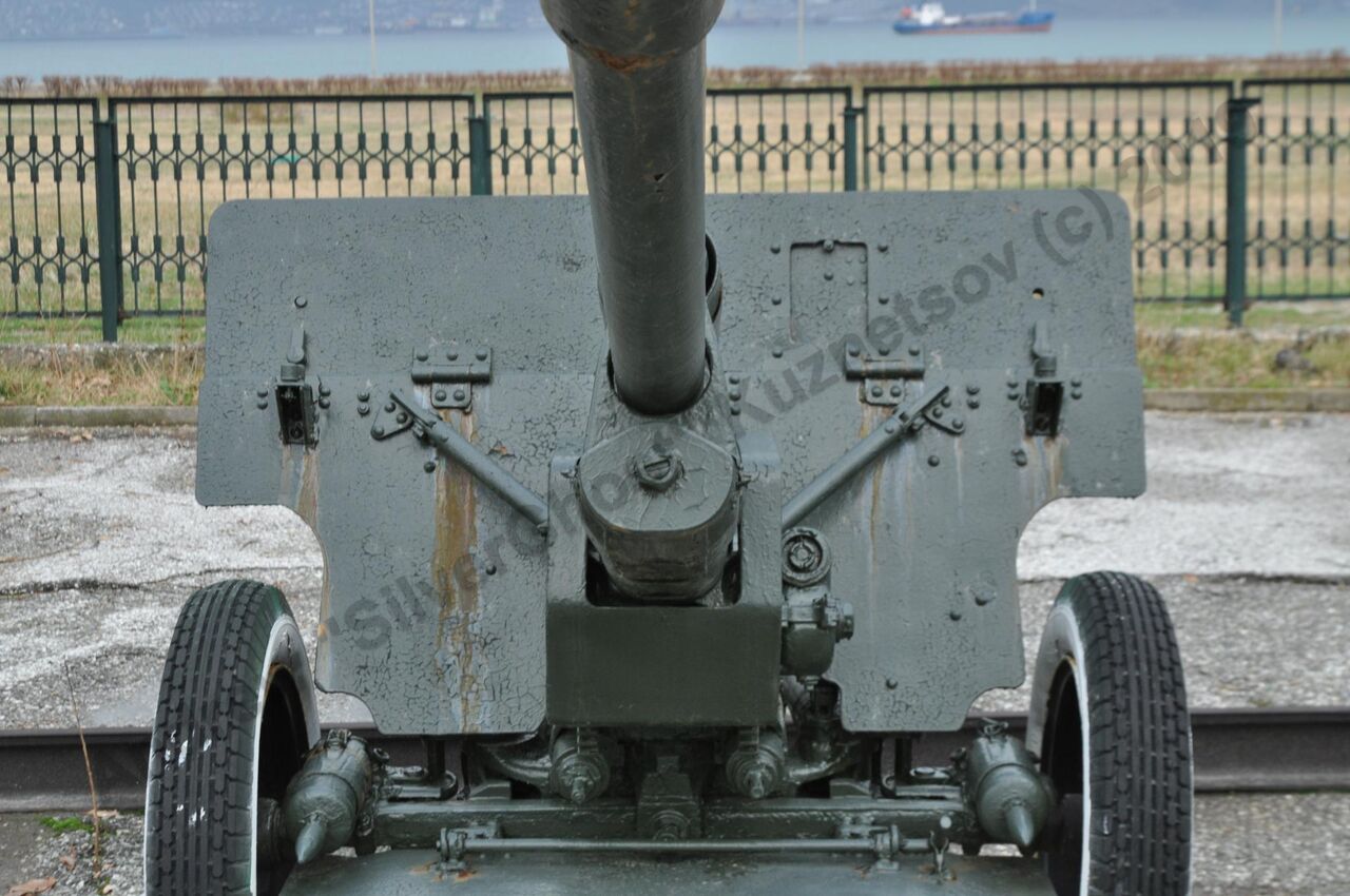 76-mm_ZiS-3_68.jpg