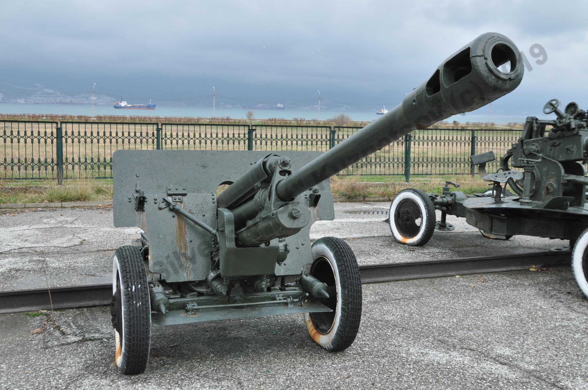 76-mm_ZiS-3_74.jpg