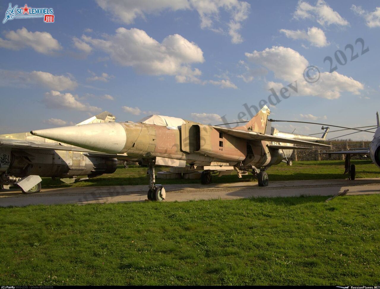 MiG-23S_25_146.jpg