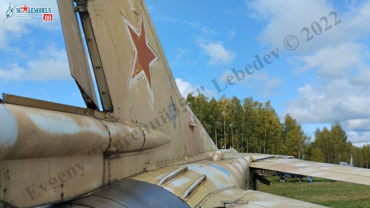 MiG-23M_11_102.jpg